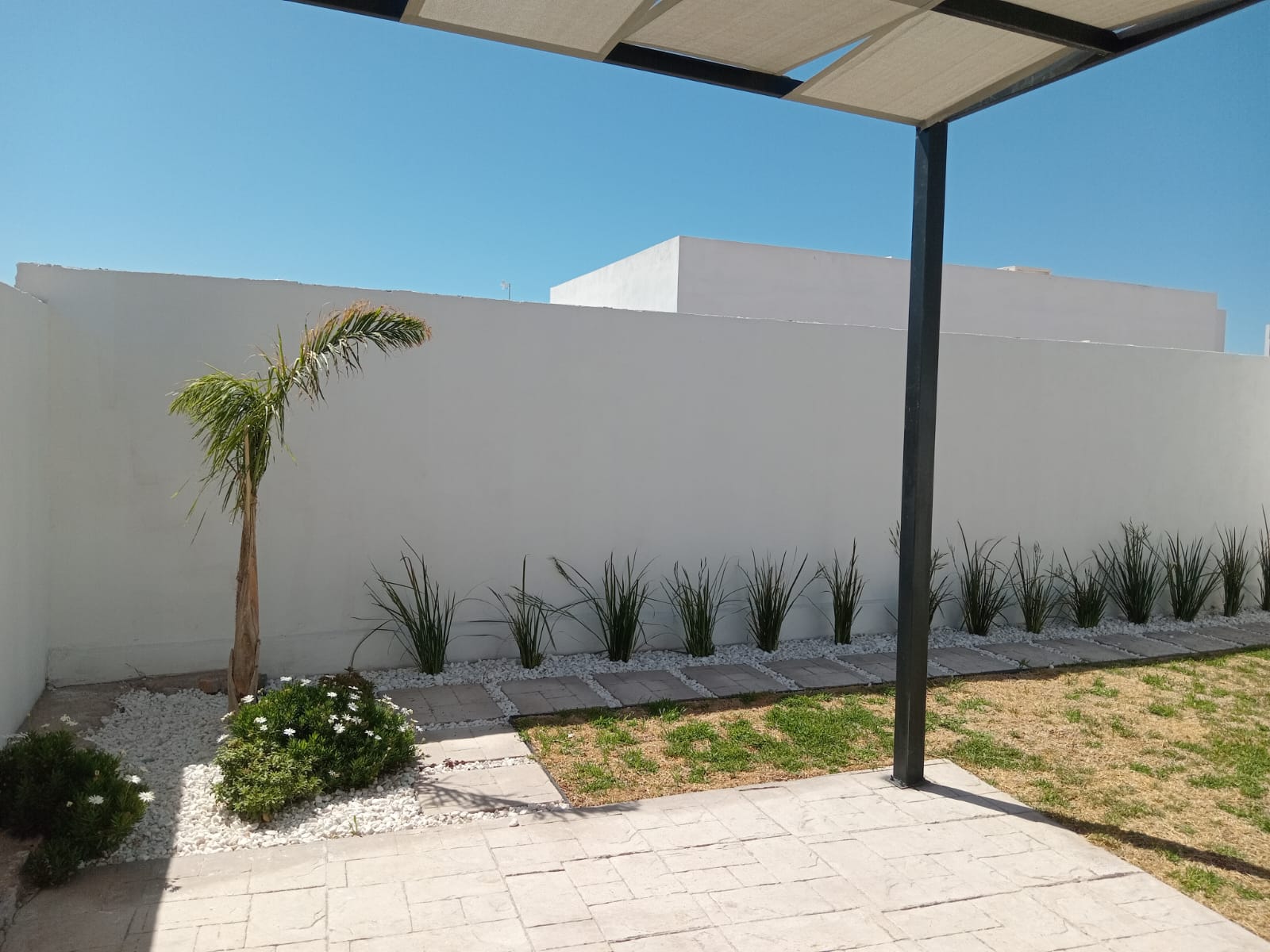 CALERES_PATIO-2-1